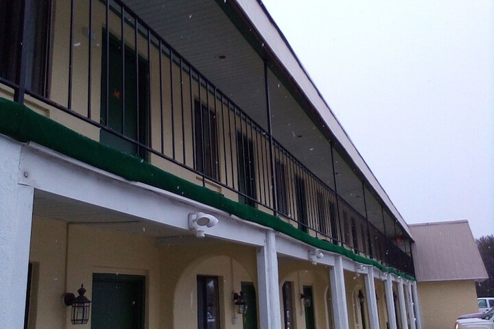 Hotel 14 of 66