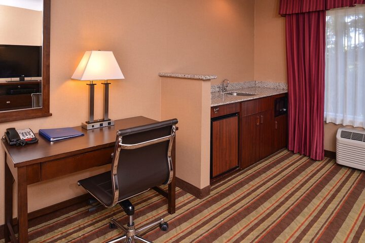 Room 21 of 26