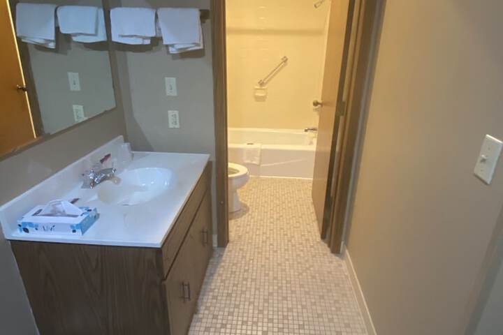 Room 21 of 61