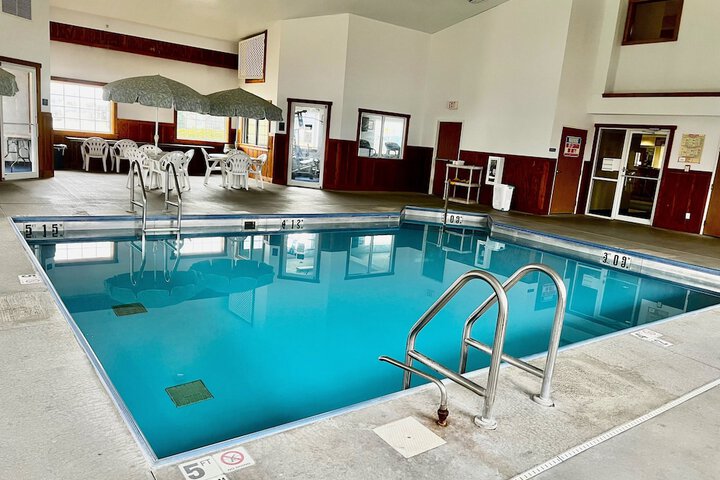 Pool 4 of 54
