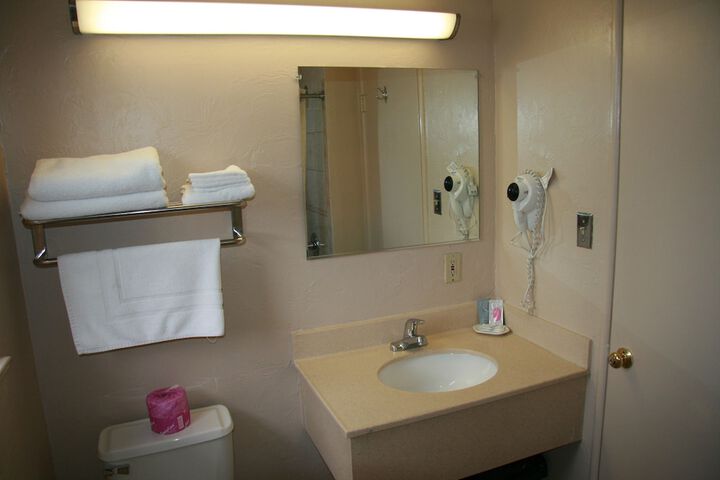 Room 15 of 49