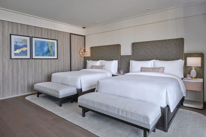 The St. Regis Longboat Key Resort