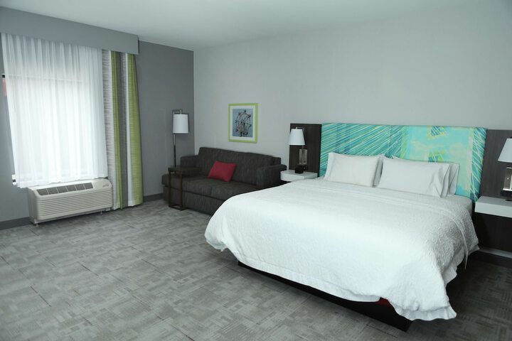 Hampton Inn & Suites Burlington