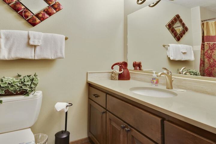 Meadowlark 4 Holiday Home