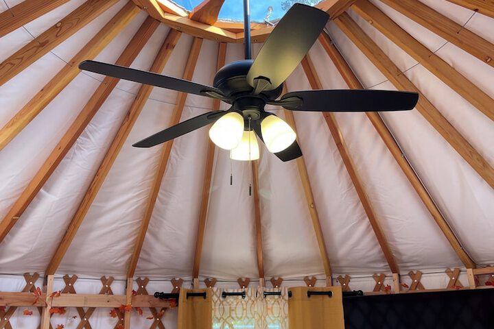 Mountain Aire Cottages Inn & Glamping