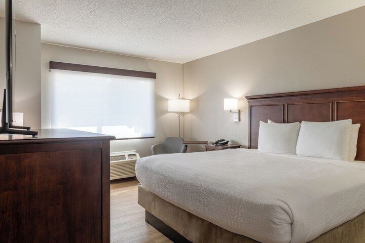 Best Western The Inn at Sharon / Foxboro