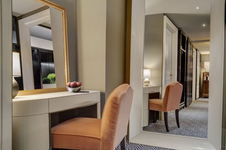 The Carlyle a Rosewood Hotel