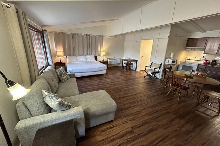 Room 49 of 70