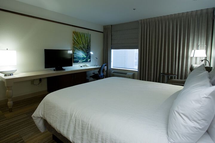 Room 26 of 48