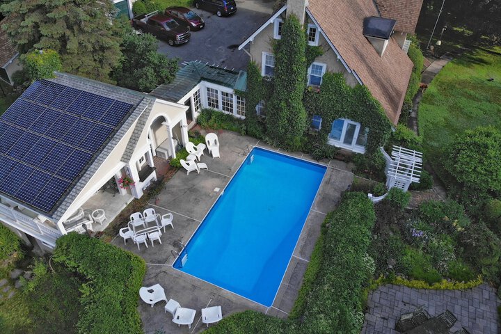 Pool 10 of 66