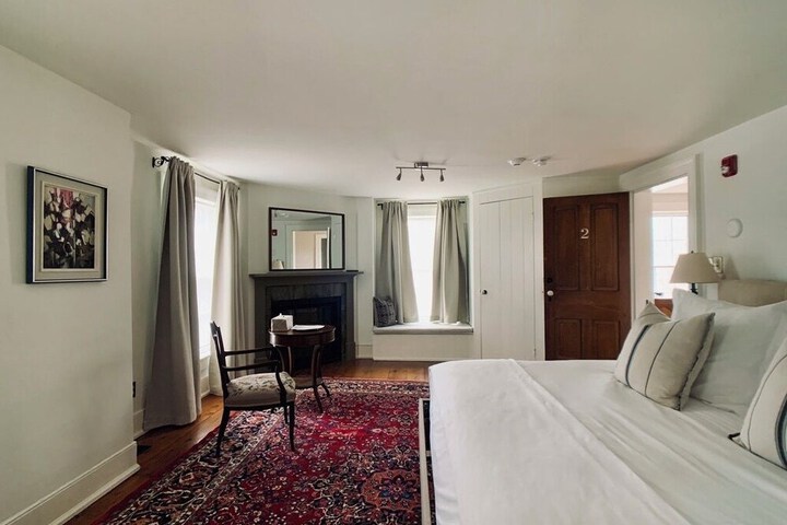 Room 57 of 113