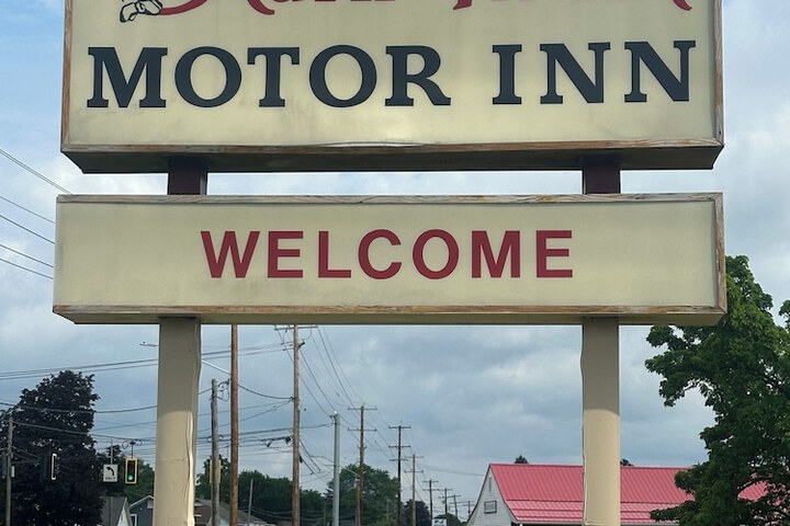 Mark Twain Motor Inn