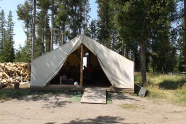Bedroll and Breakfast Campground