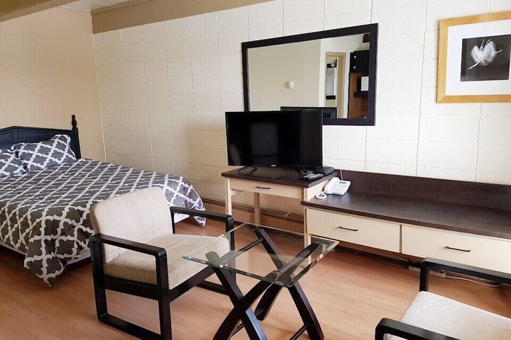 Caravan Motel