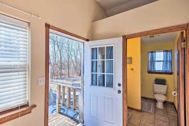 the Brewer Guesthouse Tiny Home w / Patio & Yard!