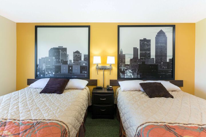 Room 7 of 15