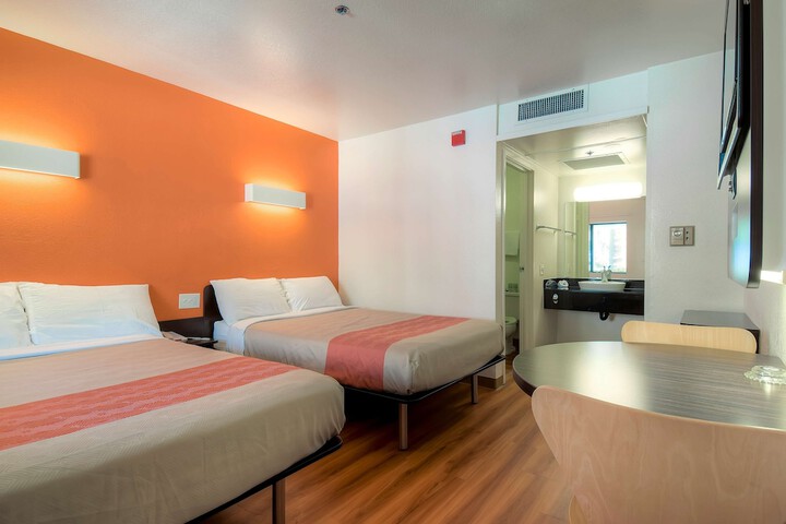 Room 20 of 26