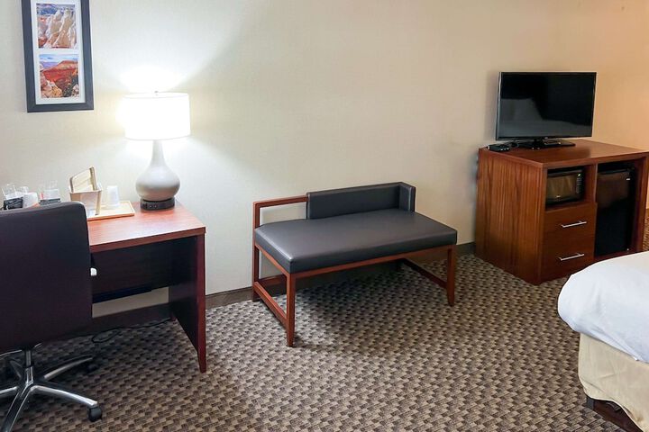 Room 26 of 35