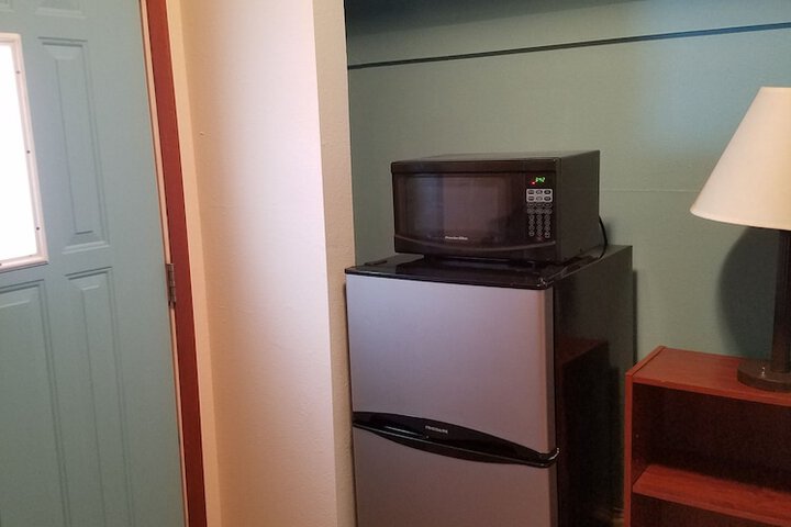 Room 30 of 46