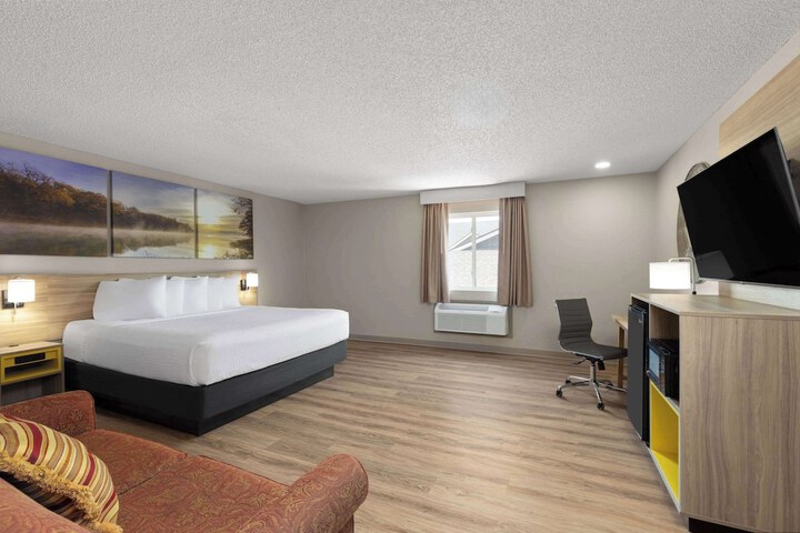 Days Inn by Wyndham Carthage