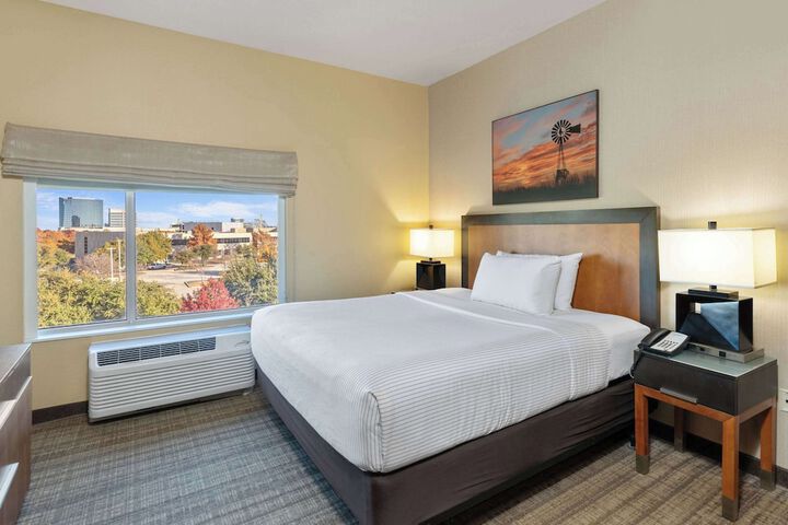 Cambria Hotel Plano Frisco