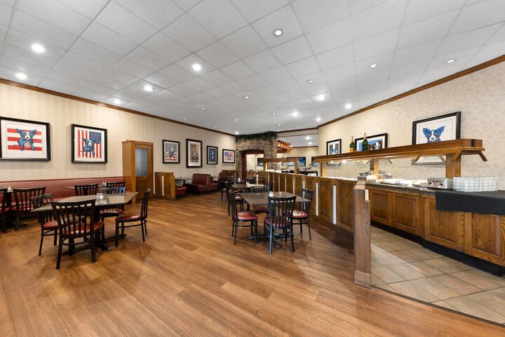 Wyndham Riverfront Little Rock