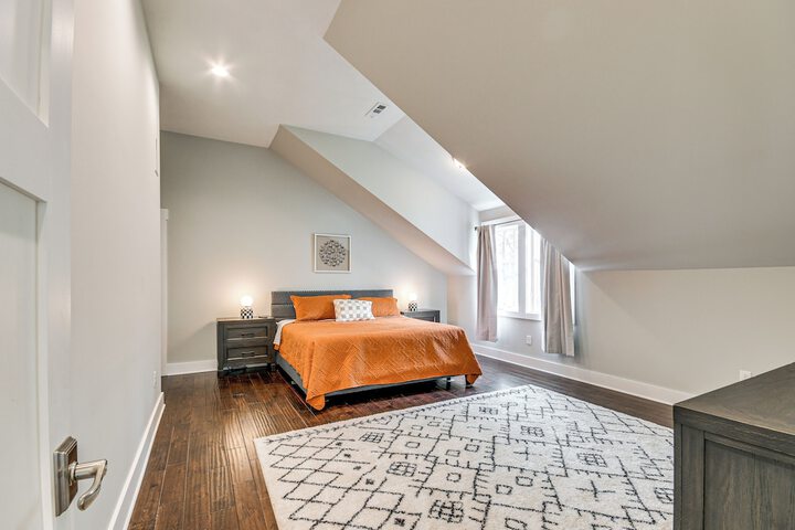 Steps From Oneida Lake: Spacious Gem w / Game Room!
