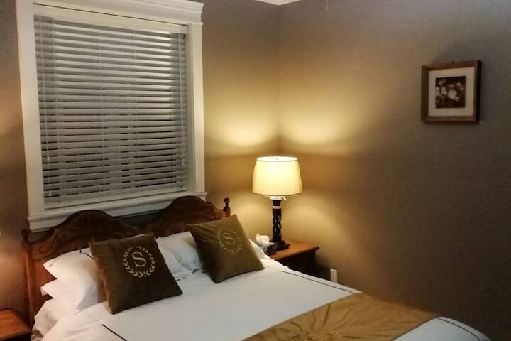 Room 44 of 74