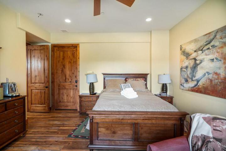 Off Grid Luxury Experience