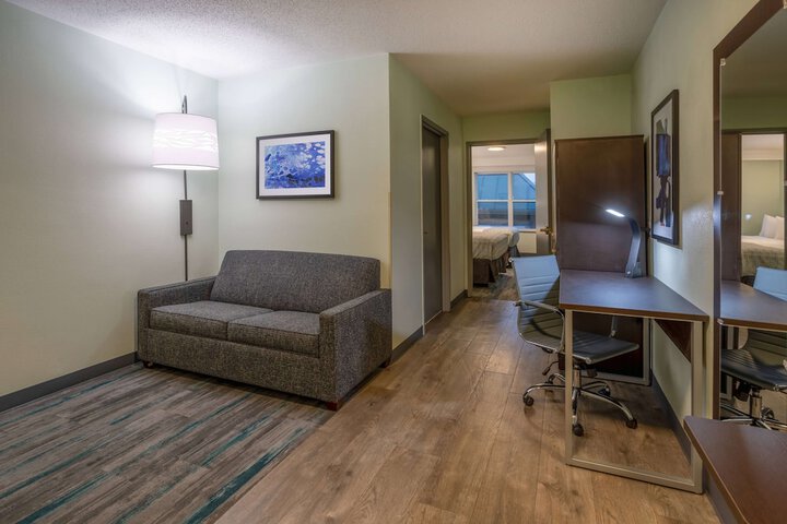 Room 30 of 54