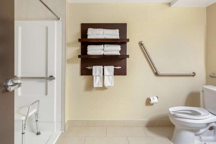 Best Western Plus Edmonton Airport