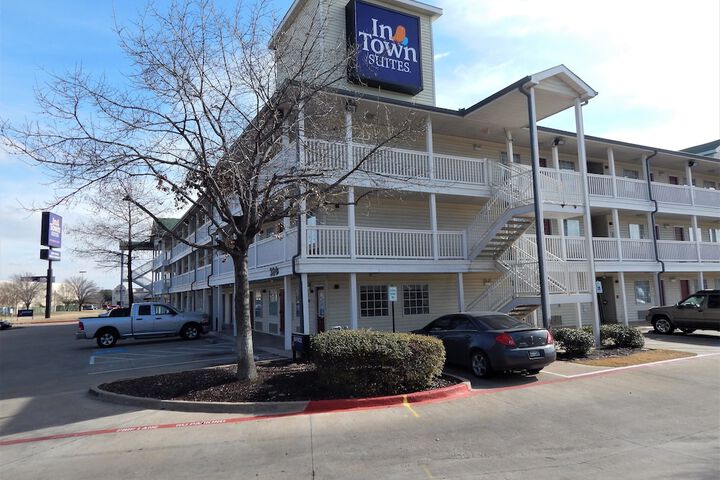 Hotel 2 of 19