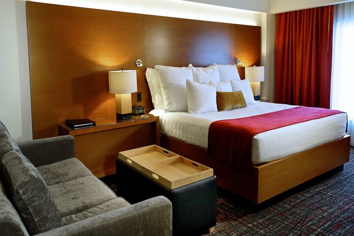Room 28 of 85