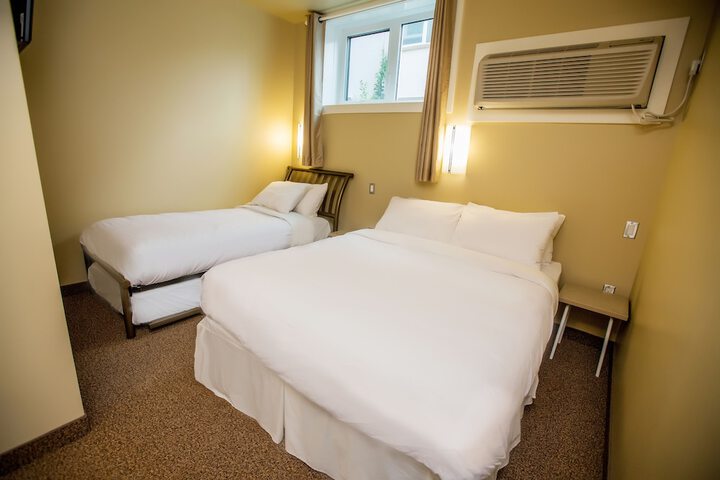 Room 12 of 29