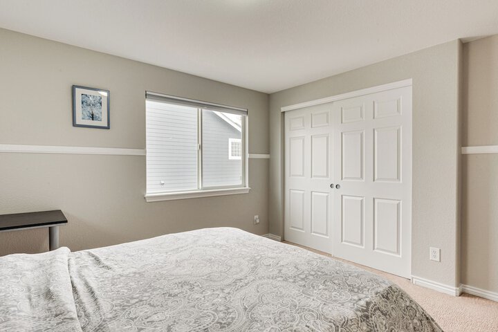 Fenced Yard & Trail Access: Dog-friendly Erie Home