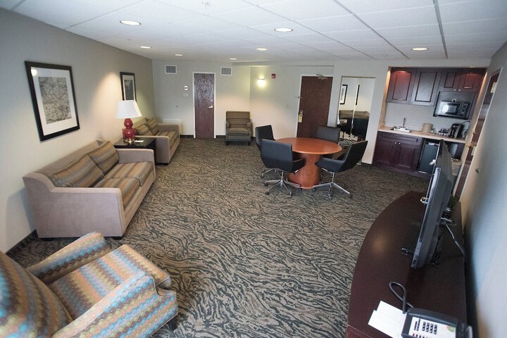 Courtyard by Marriott Hickory
