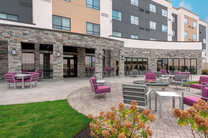 Courtyard by Marriott Cleveland Elyria