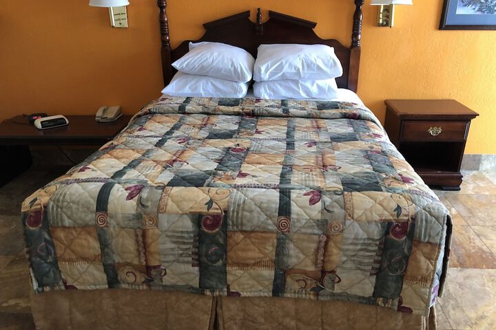 Room 31 of 35