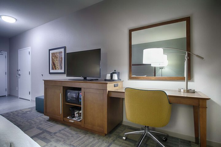 Hampton Inn Salina