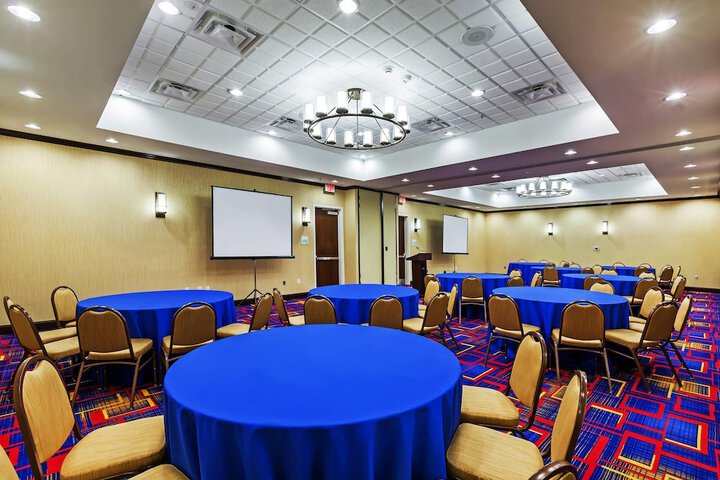 Clarion Hotel The Colony - Plano West