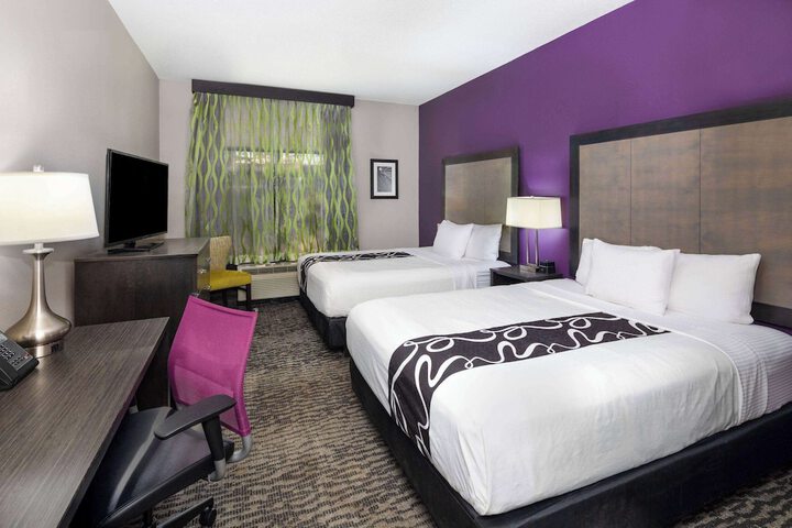 Room 13 of 29