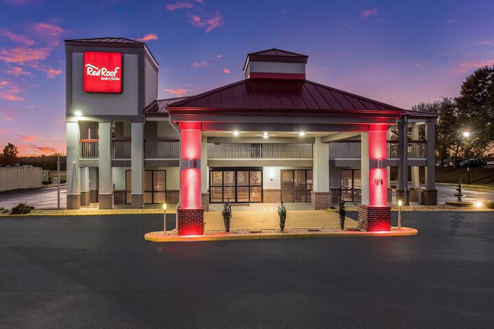 Red Roof Inn & Suites Athens AL