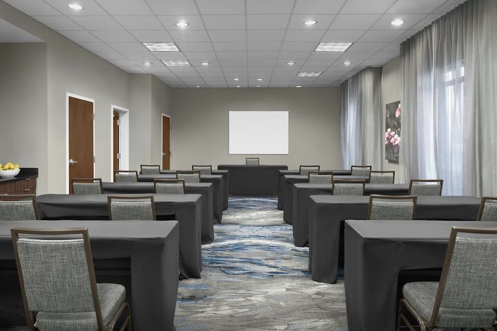 Fairfield Inn & Suites by Marriott Fayetteville North
