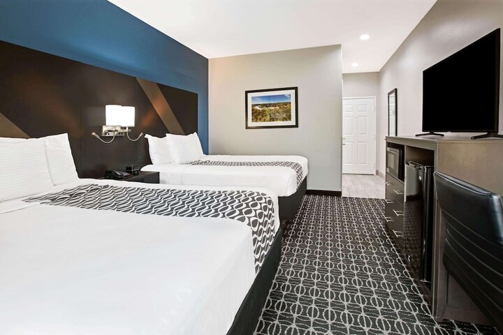 Room 21 of 41