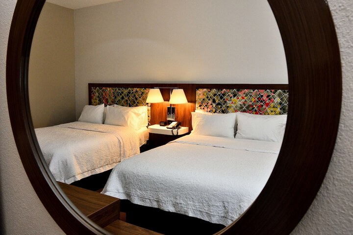 Room 42 of 64