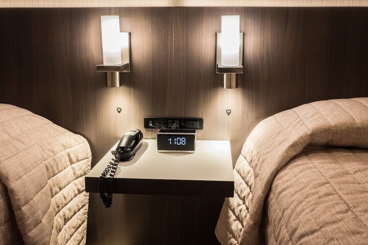 Room 46 of 78