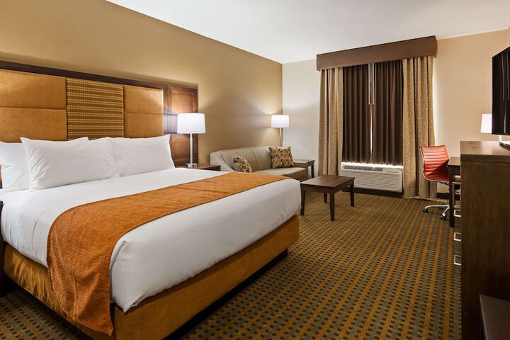 Room 21 of 48