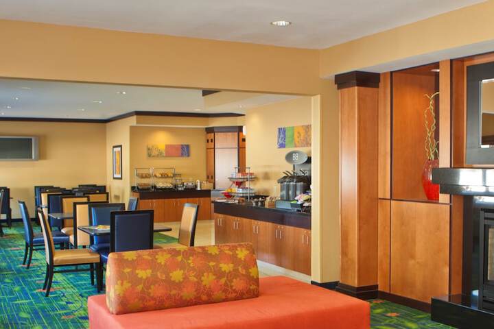 Fairfield Inn & Suites Joliet North / Plainfield