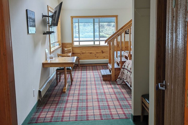 Room 14 of 24