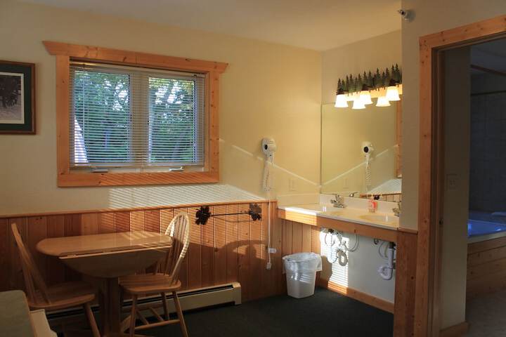 Viking Bay Resort & Lodge